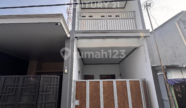 Cute Minimalist House in the City on Cipto Street