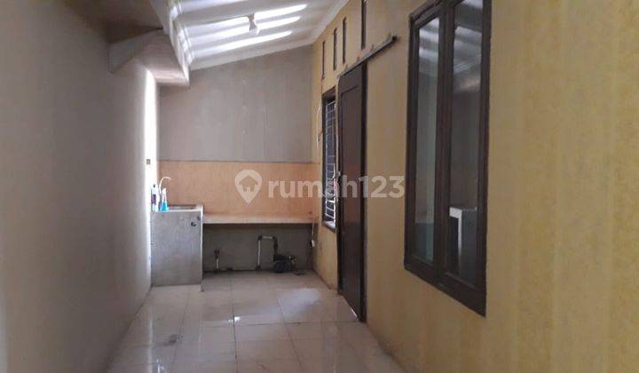 Rumah di Banjarwangunan SHM 5