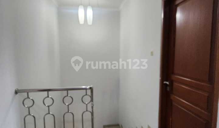 cheap house in tomang 2