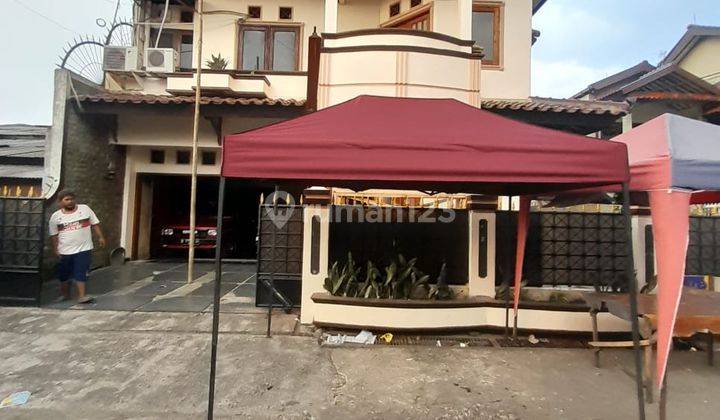 Rumah Dijual Kota Depok Siap Huni di Jalan Bulevar 1