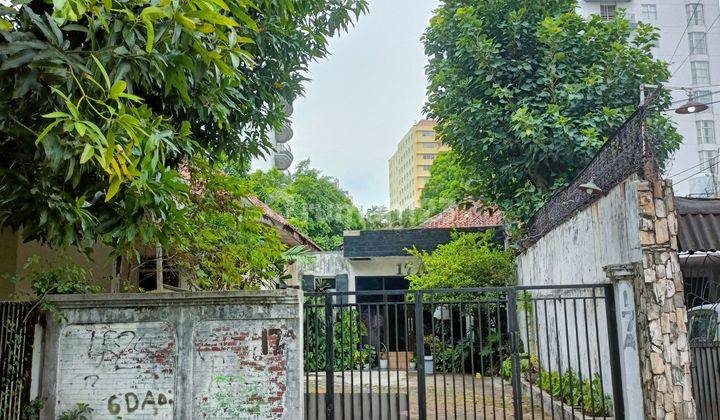 Rumah Menteng Di Jl Surabaya Bisa Jadi Kantor, Strategis  1