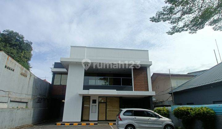 Gedung Ex. Restoran Di Raden Saleh Raya Ramai Parkir Luas 1