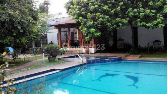 Rumah Luxury Kebon Jeruk Dekat Jl.panjang Ada Swumming Pool 2