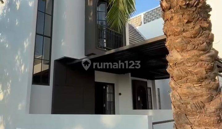 Rumah Baru 2 Lantai De Naila Park Gresik 3 Kamar Tidur 2