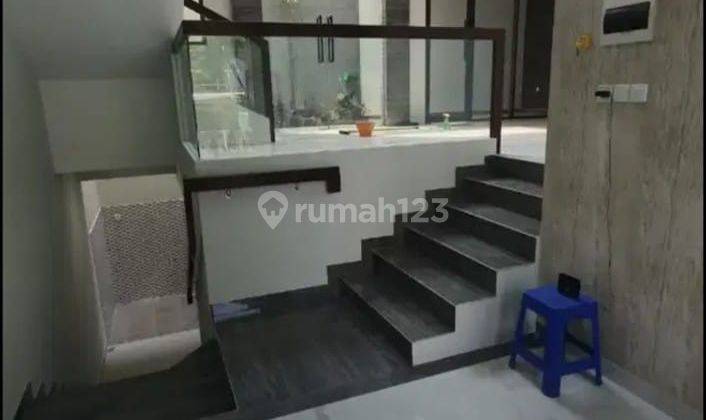 Dijual Rumah Citraland Taman Puspa Raya 3 Lantai Surabaya 2