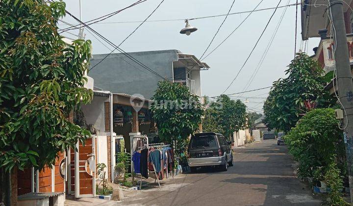 Rumah Kontrakan 2 Lantai Sudah Renovasi Semi Furnished 2