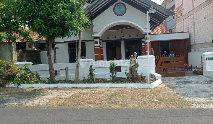 Rumah Mewah Luas Murah Jual Cepat 1