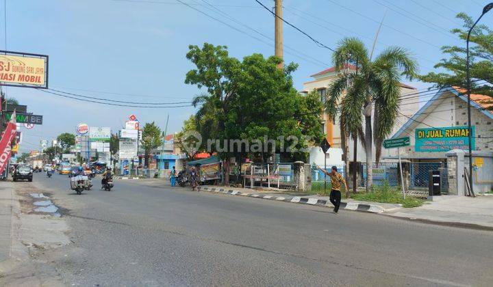 Rumah Strategis di Jalan Tuparev, Cirebon 2