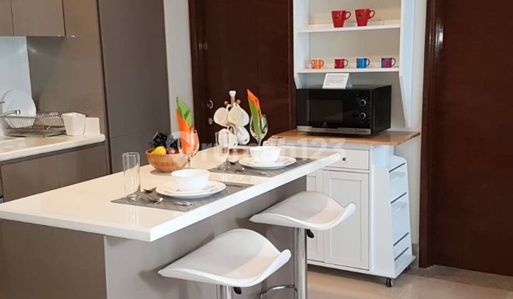 Dijual District 8 Apartemen 2 BR Furnished SCBD Jakarta 2