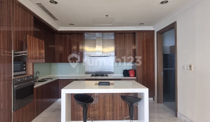 Dijual Botanica Apartemen 3+1 BR Furnished Jakarta Selatan 2