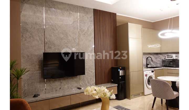 Rent District 8 Apartment Senopati 1BR Furnished 2