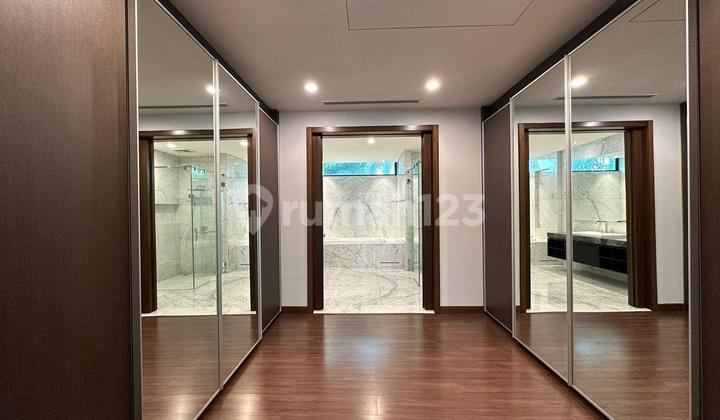 Dijual Pakubuwono Town House with Lift & Private Pool Jakarta Selatan 2