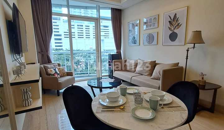 Disewakan South Hills 2 BR Apartemen Jakarta Selatan