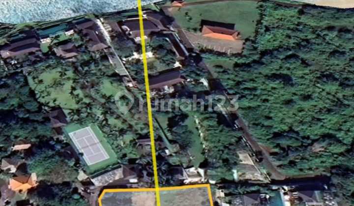 Leasehold land with ocean view, 36.5 are in Pecatu, IDR 23 million/are/year. Leasehold land with ocean view, 36.5 are in Pecatu, IDR 23 million/are/year.