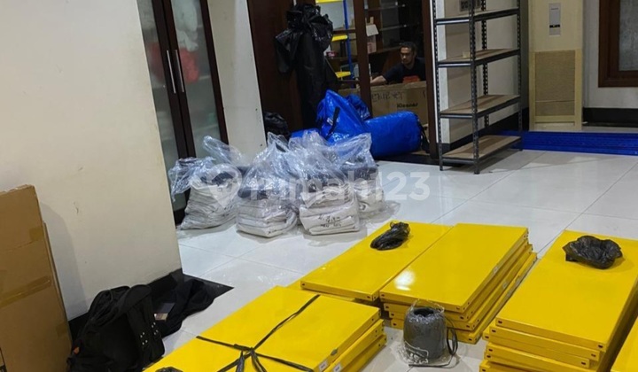 Large House for Rent in Radio Dalam 2