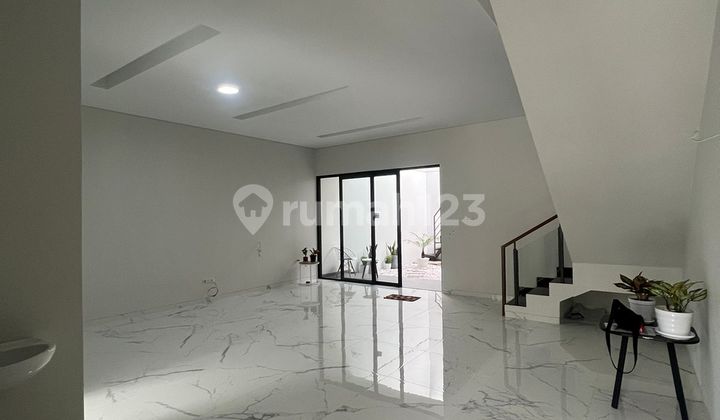 Rumah Bagus Siap Huni 2 Lantai di Mekar Wangi Bandung Rumah Bagus di Mekar Wangi Rumah Bagus Siap Huni 2 Lantai di Mekar Wangi Bandung Rumah Bagus di Mekar Wangi