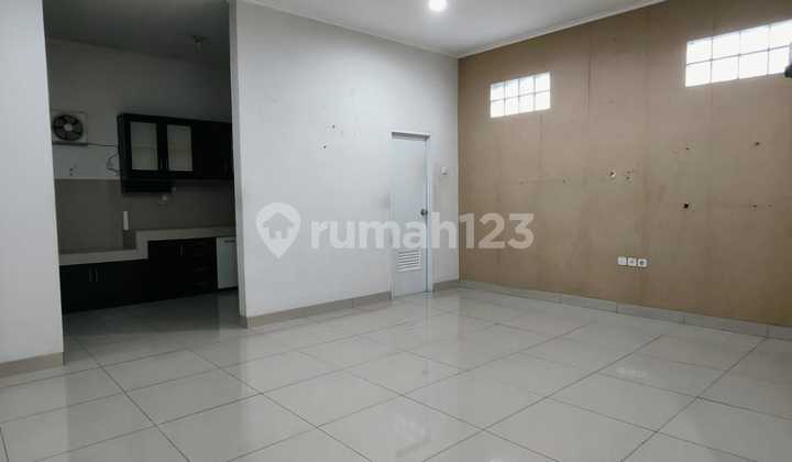 Dijual Rumah Siap Huni di Taman Kopo Katapang Bandng Selatan