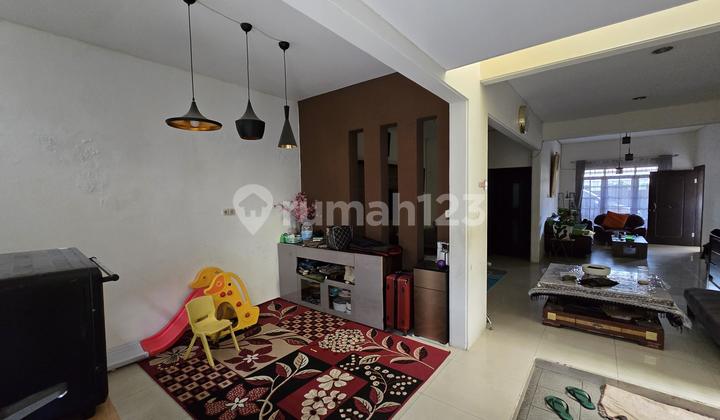 Dijual Cepat Rumah Bagus di Kopo Permai 1. Luas 11X20 2