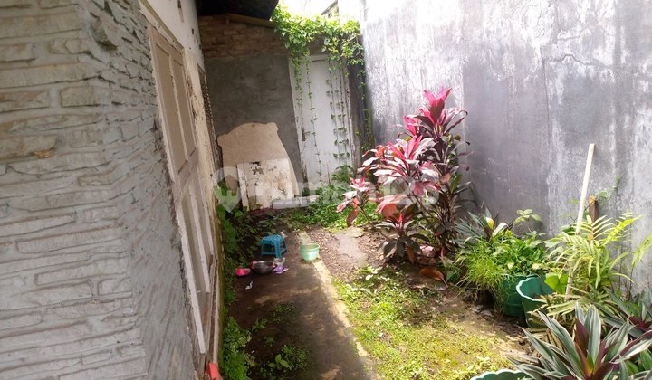 Rumah hitung tanah di Gatot Subroto kota Bandung  5