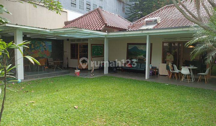 Rumah Strategis Jarang Ada Siap Huni Di Pusat Kota Bandung  1