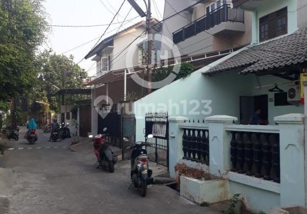 Rumah Dijual di Gading Mas Barat, Kelapa Gading Jakarta Utara Akses Mudah ke Fasilitas Umum" 2
