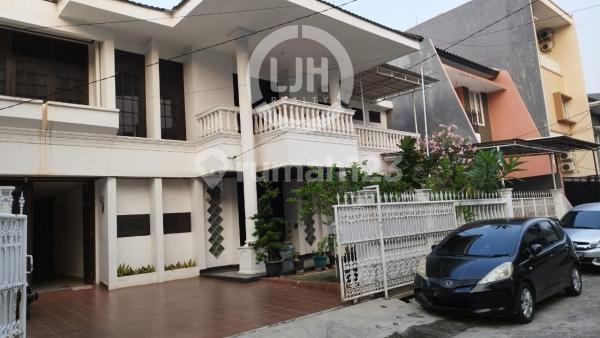 Rumah di Kelapa Puyuh Area Kelapa Gading Jakarta Utara Rumah di Kelapa Puyuh Area Kelapa Gading Jakarta Utara