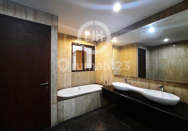 Full Renovation, Ancol Coasta Villa 4-Story Townhouse for Rent! 2