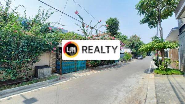 Rumah Luas di Cempaka Putih Jakarta Pusat Lokasi Strategis  2