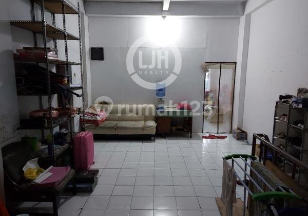 Ruko 4 Lantai di Jl Hasyim Ashari, Gambir, Jakarta Pusat