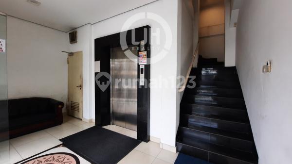 Office Space Furnished Electricity Warehouse Building Salemba Central Jakarta 2