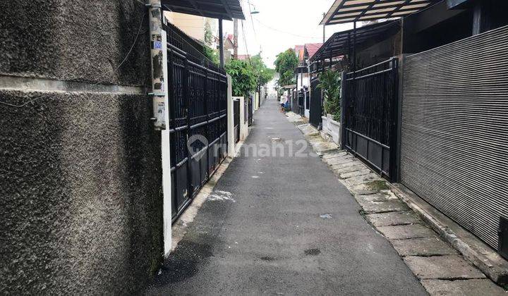 Rumah Tebet dekat taman siap huni 1