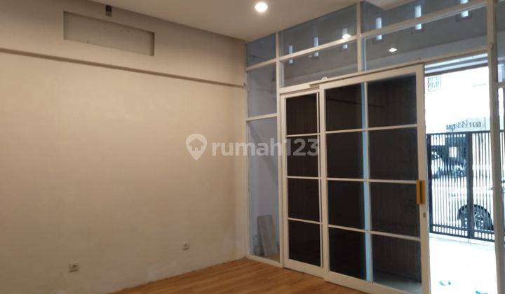 Ruko 3 Lantai Jalan Serigala Makassar 2