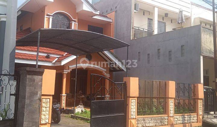 Rumah 2lt di Jl. Anggajaya 2 Condongcatur Sleman. SHM 1