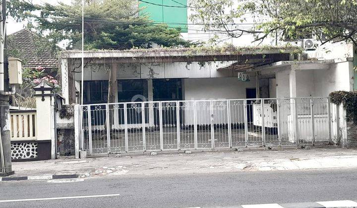 Rumah Tepi Jalan Abu Bakar Ali Kotabaru Yogyakarta 1