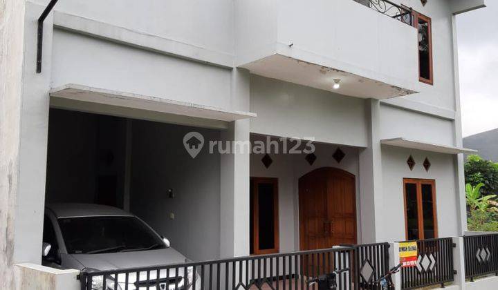 Rumah 2 Lantai SHM Dekat Rsud Sleman Yogyakarta 1