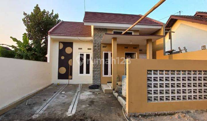 Rumah Baru SHM Area Margoluwih Seyegan Sleman Yogyakarta 1