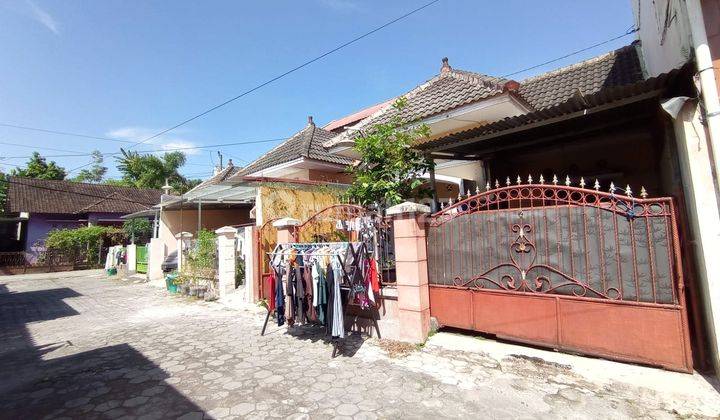 Rumah SHM Dlm Perum Condongcatur Depok Sleman 1