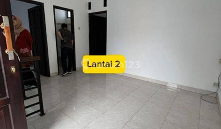 Rumah Cantik 2 Lantai Perum Condongcatur Sleman. SHM 2