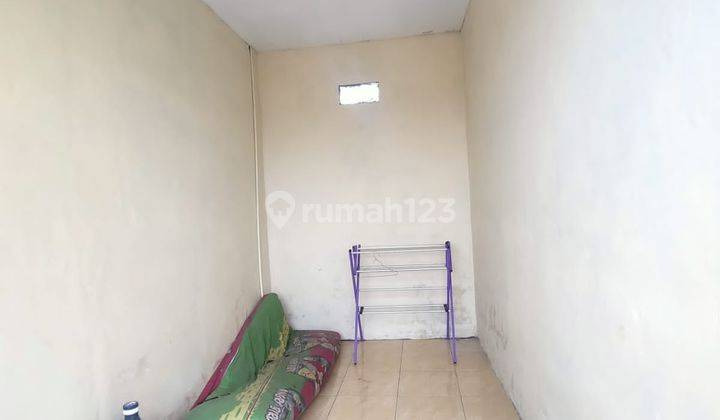 Kost 2 Lantai SHM Dekat Ugm Jl. Kaliurang 2