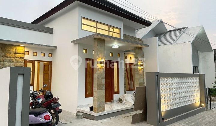 Rumah Baru SHM Cantik Area Sidoarum Sleman Yogyakarta