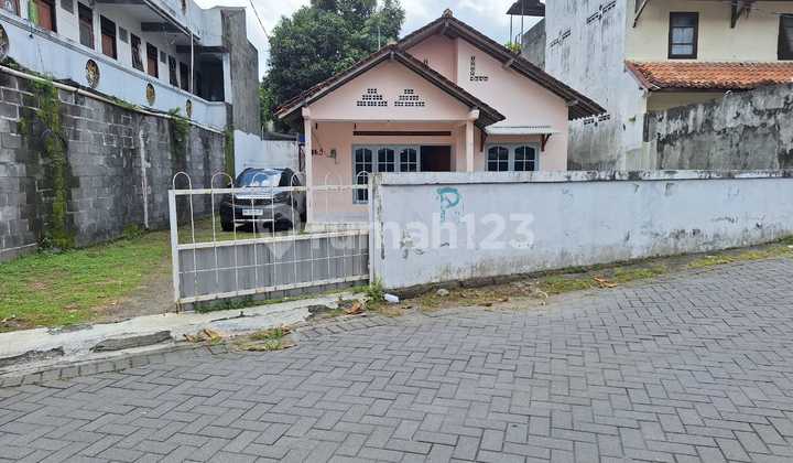 Tanah SHM Area Jl. Wahid Hasyim Condongcatur Depok Sleman Tanah SHM Area Jl. Wahid Hasyim Condongcatur Depok Sleman