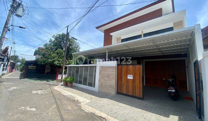 Rumah baru luas di Tengah kota Yogya, Gondokusuman. SHM 2