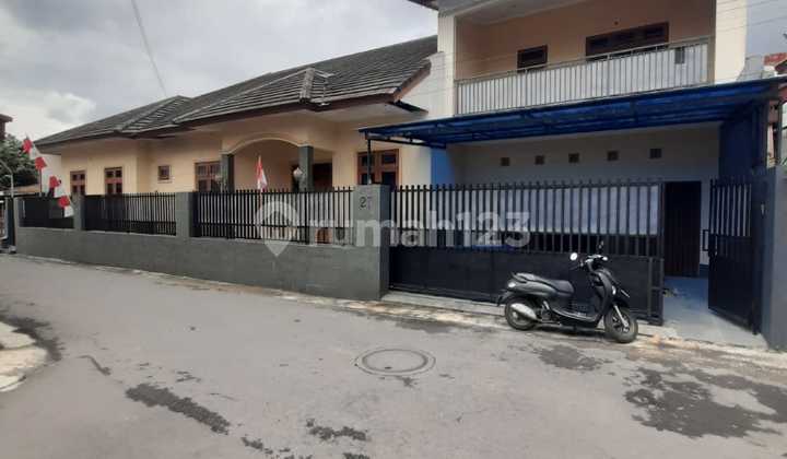 Spacious House Suitable for Office on Jl. Kaliurang Km 8 Ngaglik Sleman