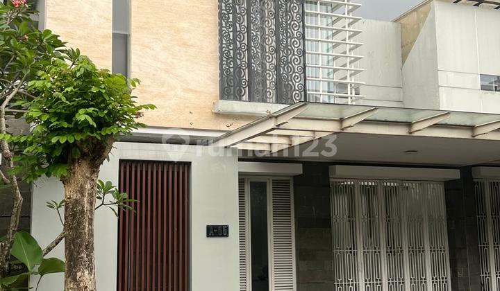 Rumah mewah furnished dekat kota Jogja dan hotel sheraton Depok Sleman 2