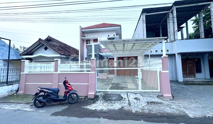 Rumah Besar Luas Bersih Area Banguntapan