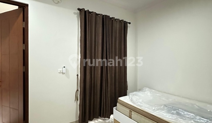 Rumah Furnished Perum Elit Jl. Kaliurang Depok Sleman 2