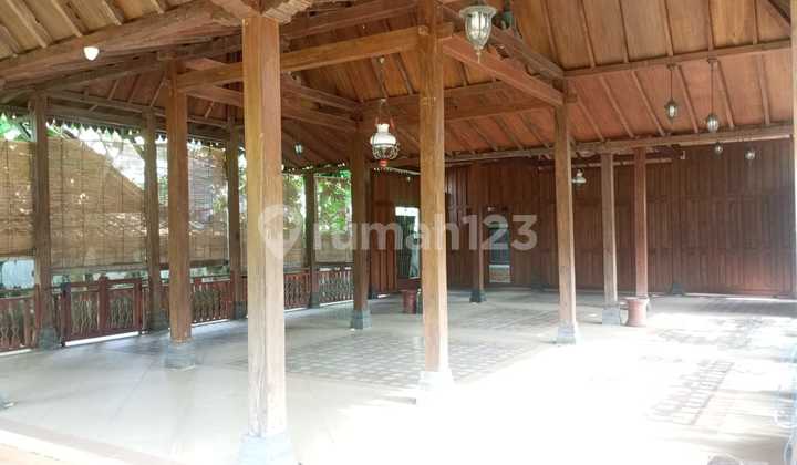 Joglo Model Business Space Area Minggir Sleman