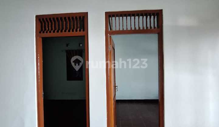 Rental house with spacious area in Cebongan, Mlati, Sleman. SHM, unfurnished.