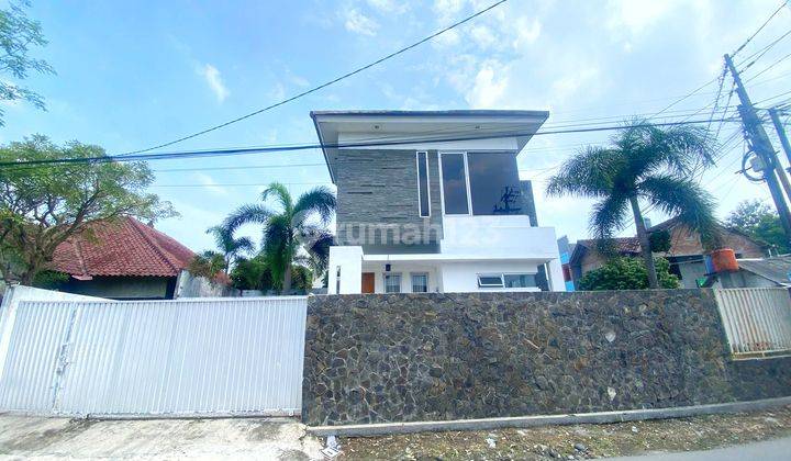 Rumah mewah 2lt atea jl. Kaliurang km 9 ngaglik sleman. Shm 1