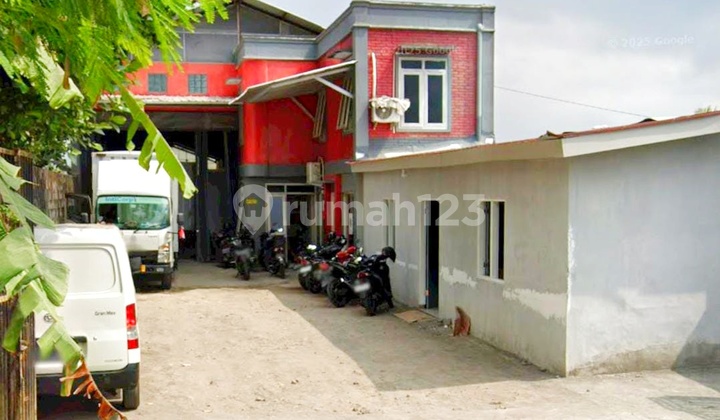 Strategic Warehouse at Jl. Godean KM 9. Godean Sleman